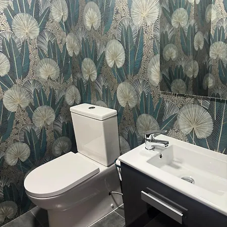 Apartment Renfe-alsa Y Clinicas *