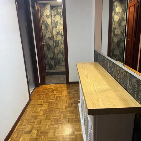 Renfe-alsa Y Clinicas * Oviedo