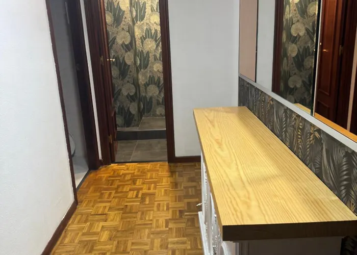 Renfe-alsa Y Clinicas * Oviedo