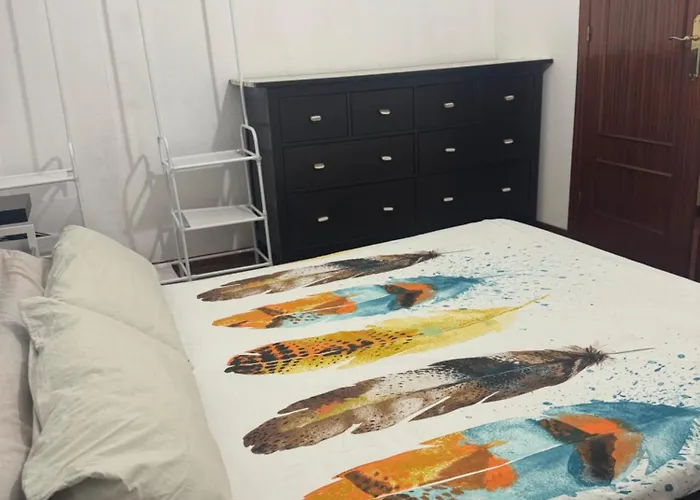 Renfe-alsa Y Clinicas Apartament *